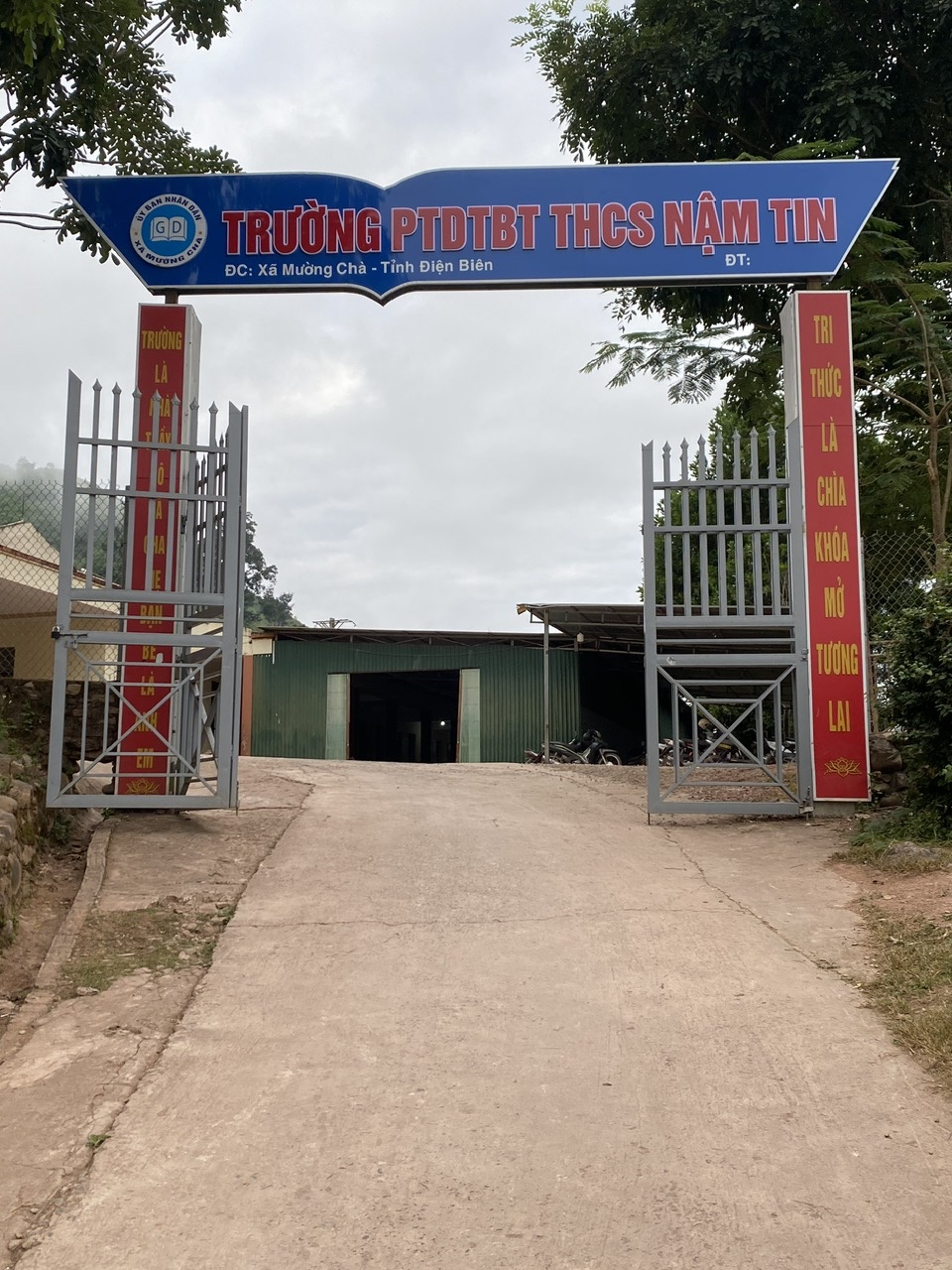 Trường PTDTBT THCS Nậm Tin